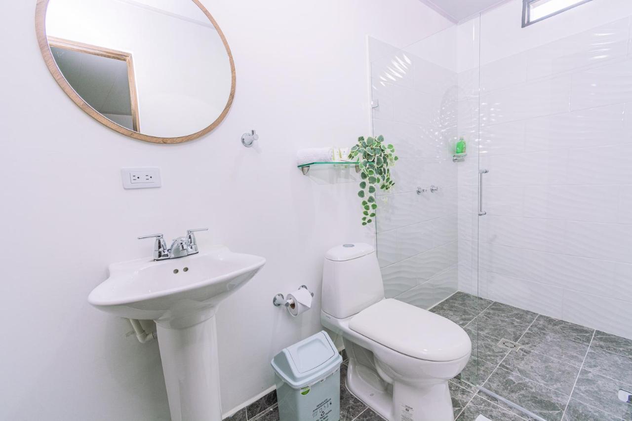 Nomada Hotel Guatape Bagian luar foto